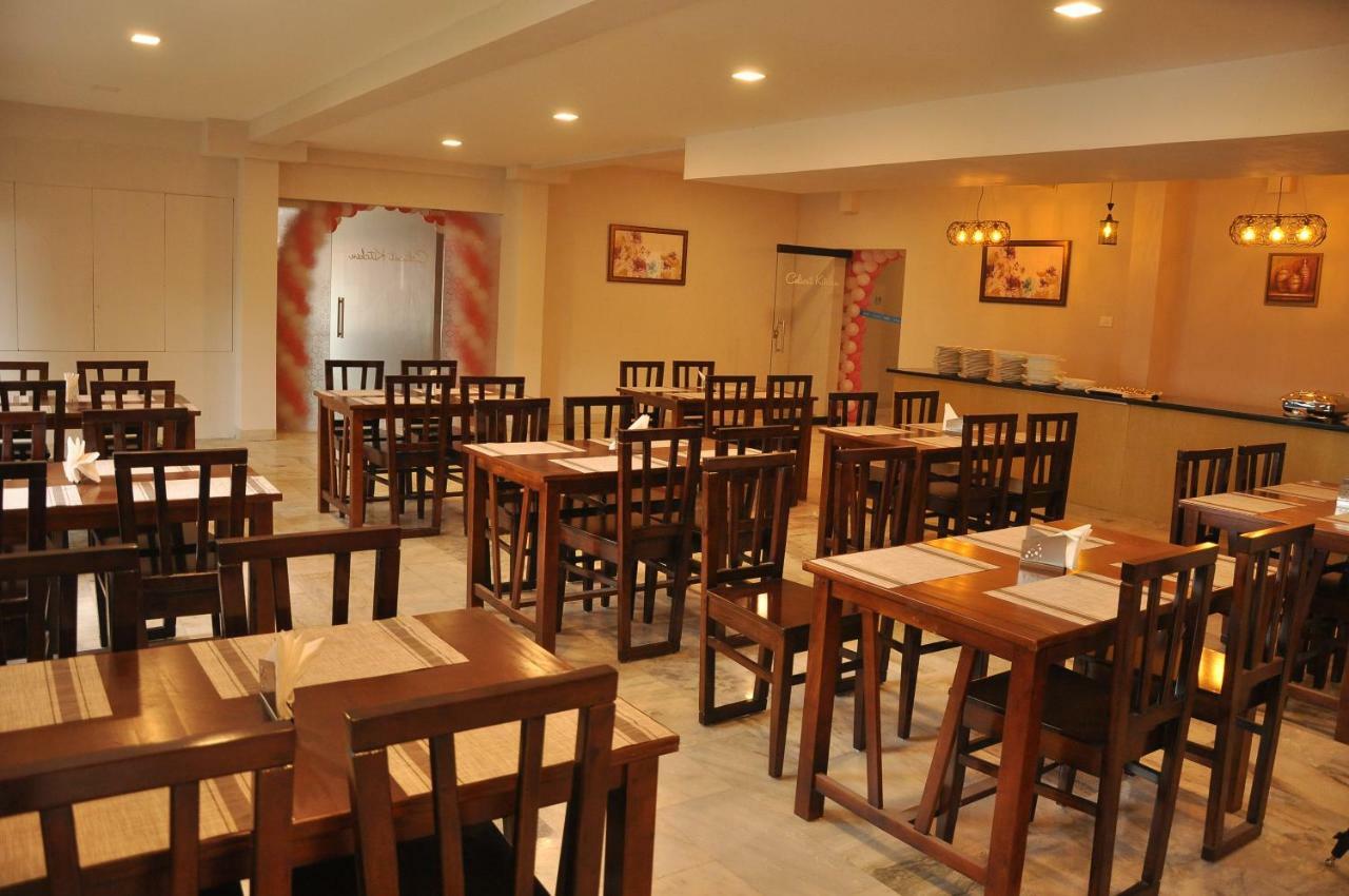 Nextel Inn, Calicut Екстер'єр фото