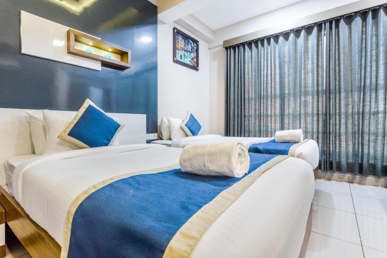 Nextel Inn, Calicut Екстер'єр фото